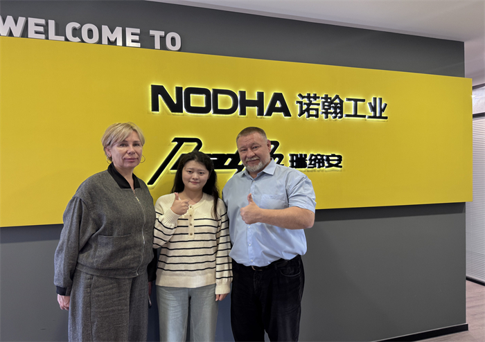 Rus &Ccedil;ikolatası NODHA'nın Samimiyetiyle Buluştuğunda